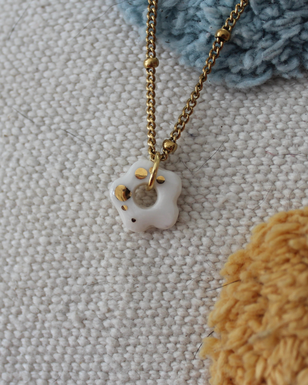 White Porcelain Flower Necklace