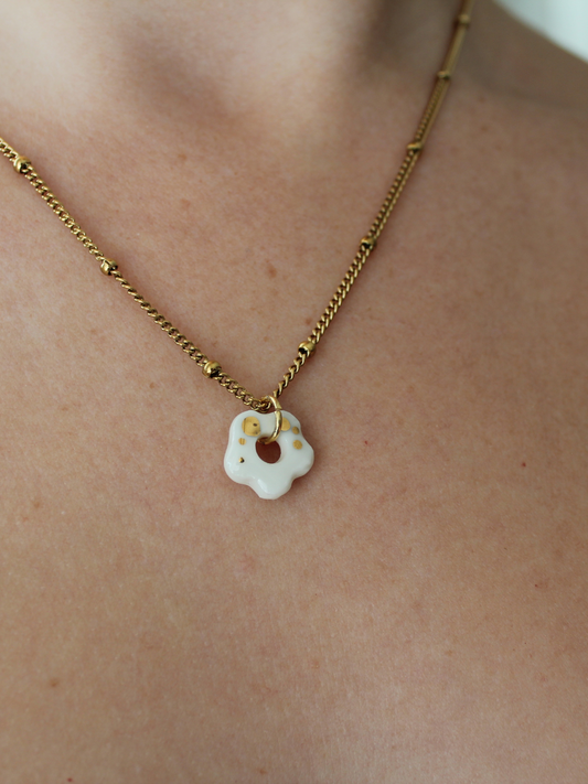 White Porcelain Flower Necklace