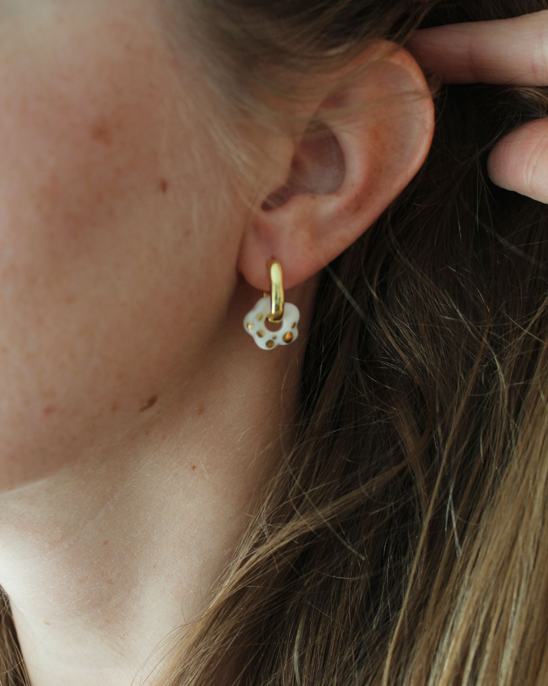 Porcelain Flower Earrings - White